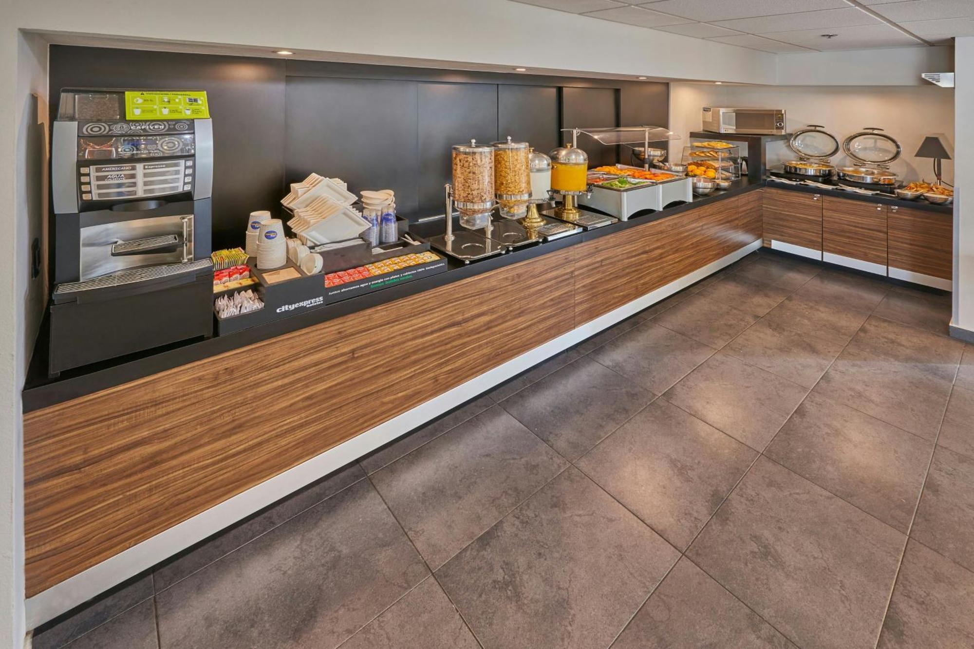 City Express By Marriott Monterrey Norte Extérieur photo